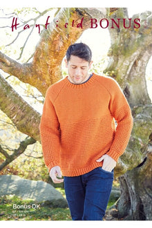 8286 Sirdar Men’s Knitting Pattern Leaflet Bonus DK 38-48″