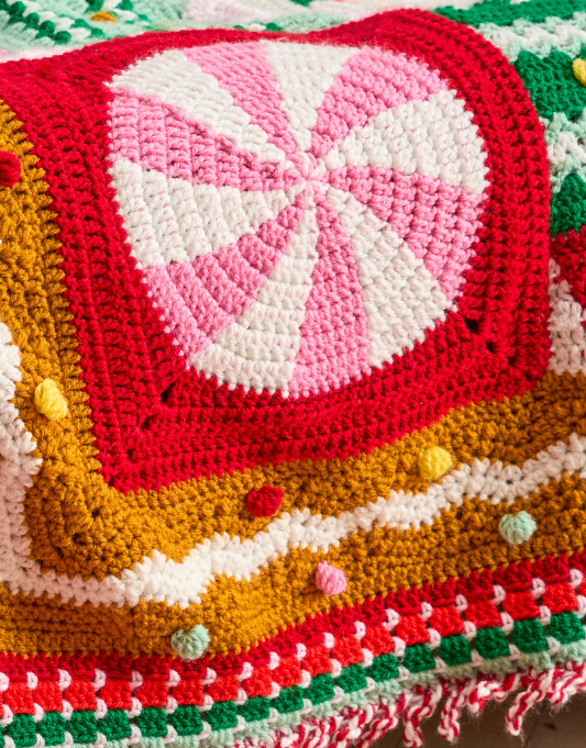 GINGERBREAD CHRISTMAS CAL CROCHET ALONG BLANKET YARN BUNDLE by Sirdar - Free Patterns and Videos