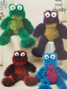 9048 King Cole Frog Chunky Knitting Pattern