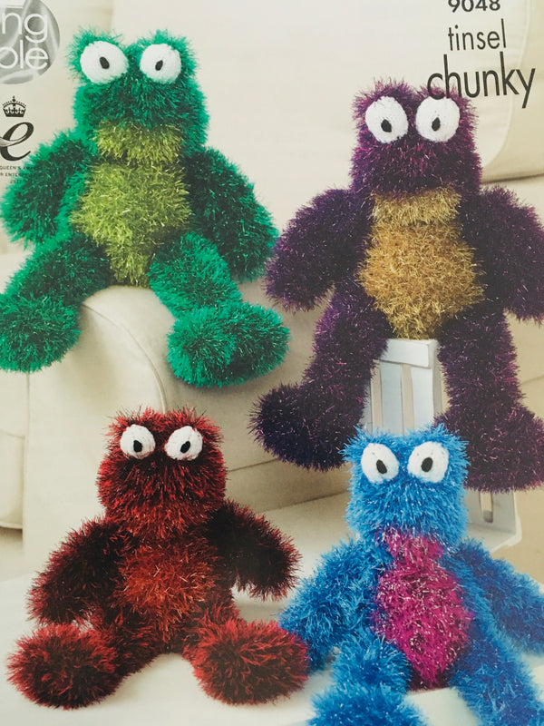 9048 King Cole Frog Chunky Knitting Pattern